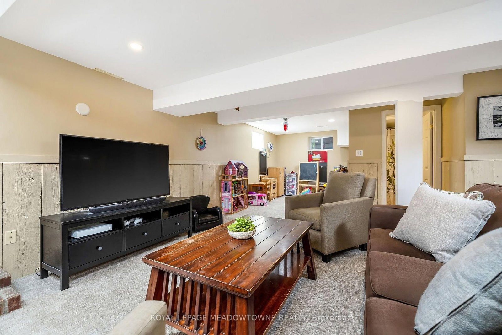 23 Mackenzie Drive • Halton Hills, ON photo 37