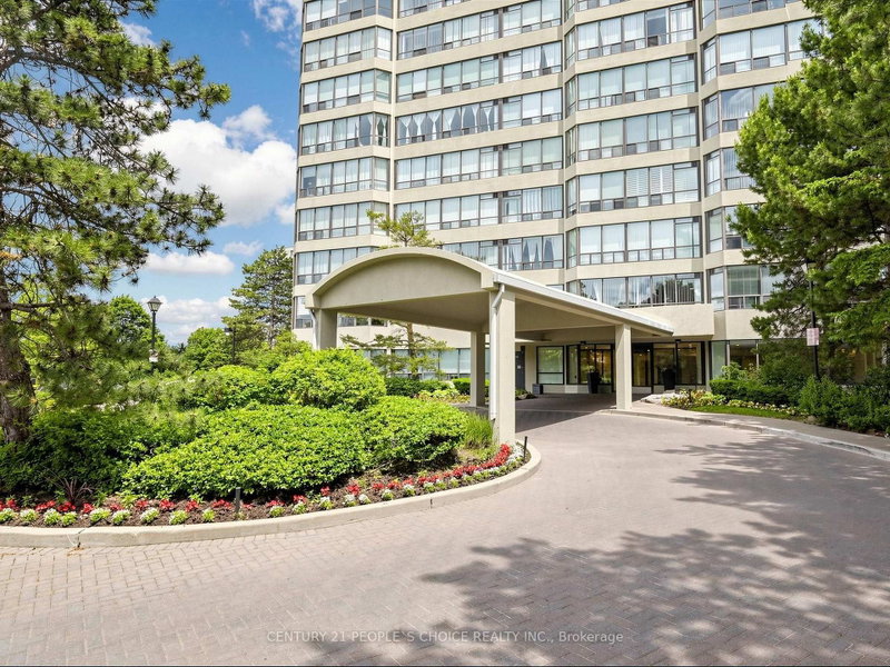 1201 - 22 Hanover Road