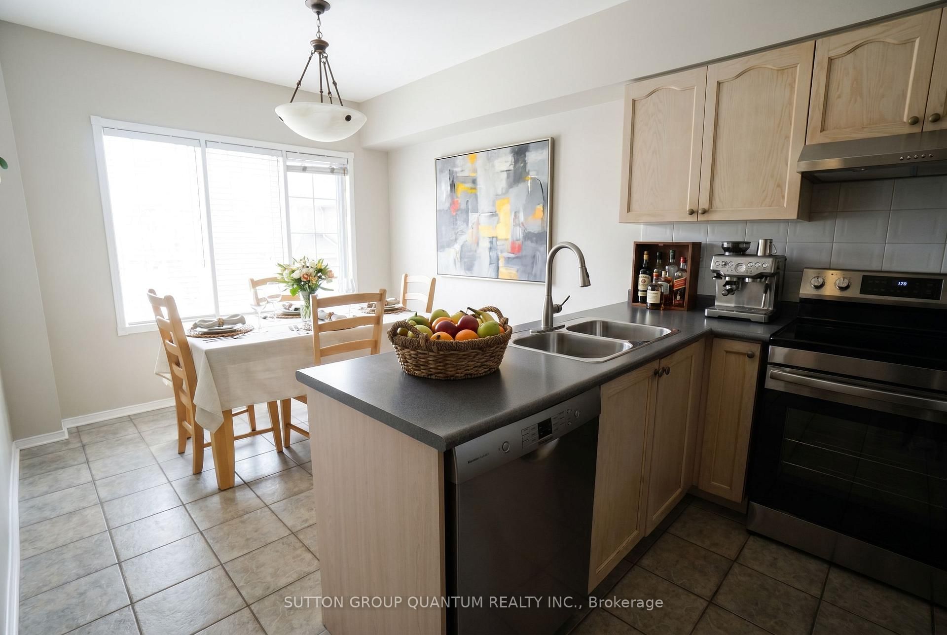 5525 Palmerston Crescent, Unit 26