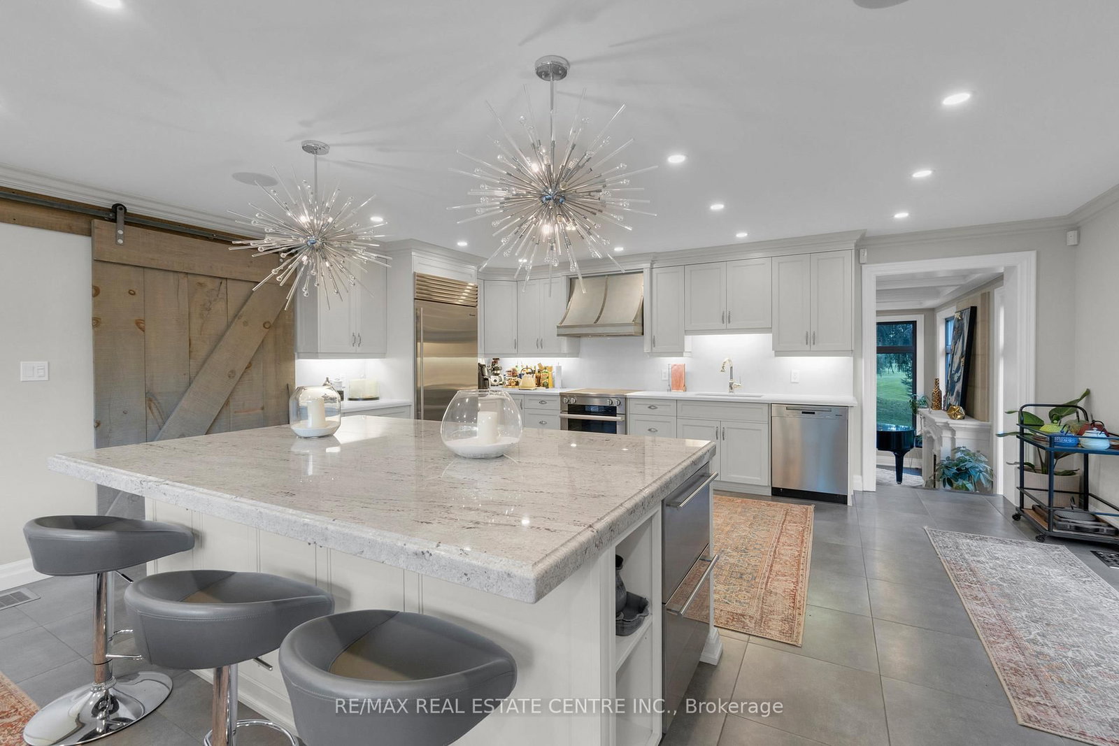 1175 Derry Road • Milton, ON photo 13