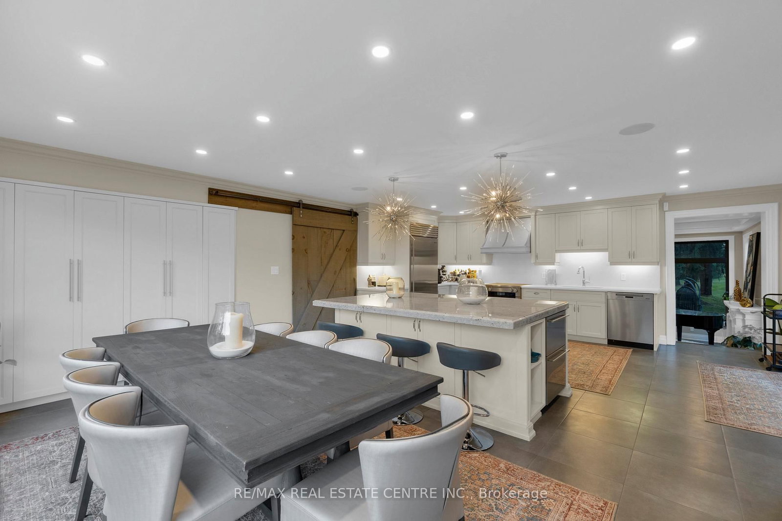 1175 Derry Road • Milton, ON photo 19