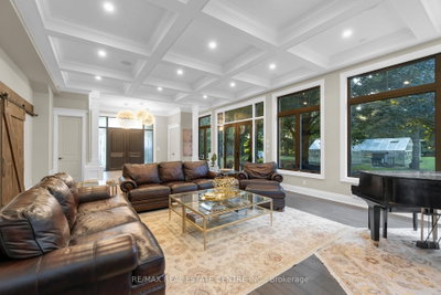 1175 Derry Road • Milton, ON photo 9