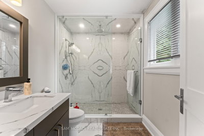 1481 Bunsden Mississauga,ON L5H 2B5 — Photo 23