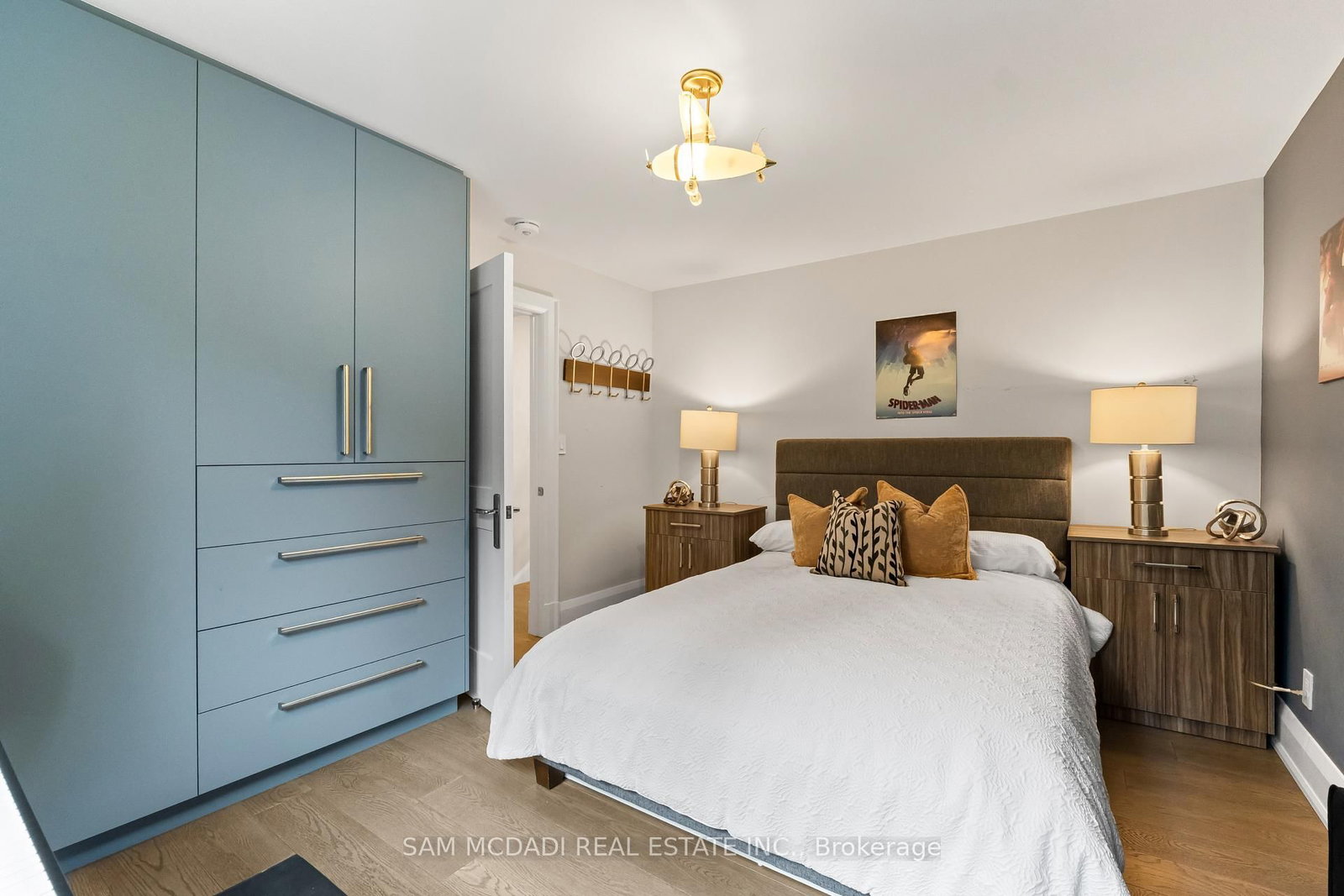 1481 Bunsden Avenue • Mississauga, ON photo 28