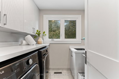 1481 Bunsden Mississauga,ON L5H 2B5 — Photo 33