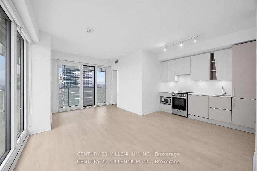 3900 Confederation Parkway • #4104 • Mississauga, ON photo 3