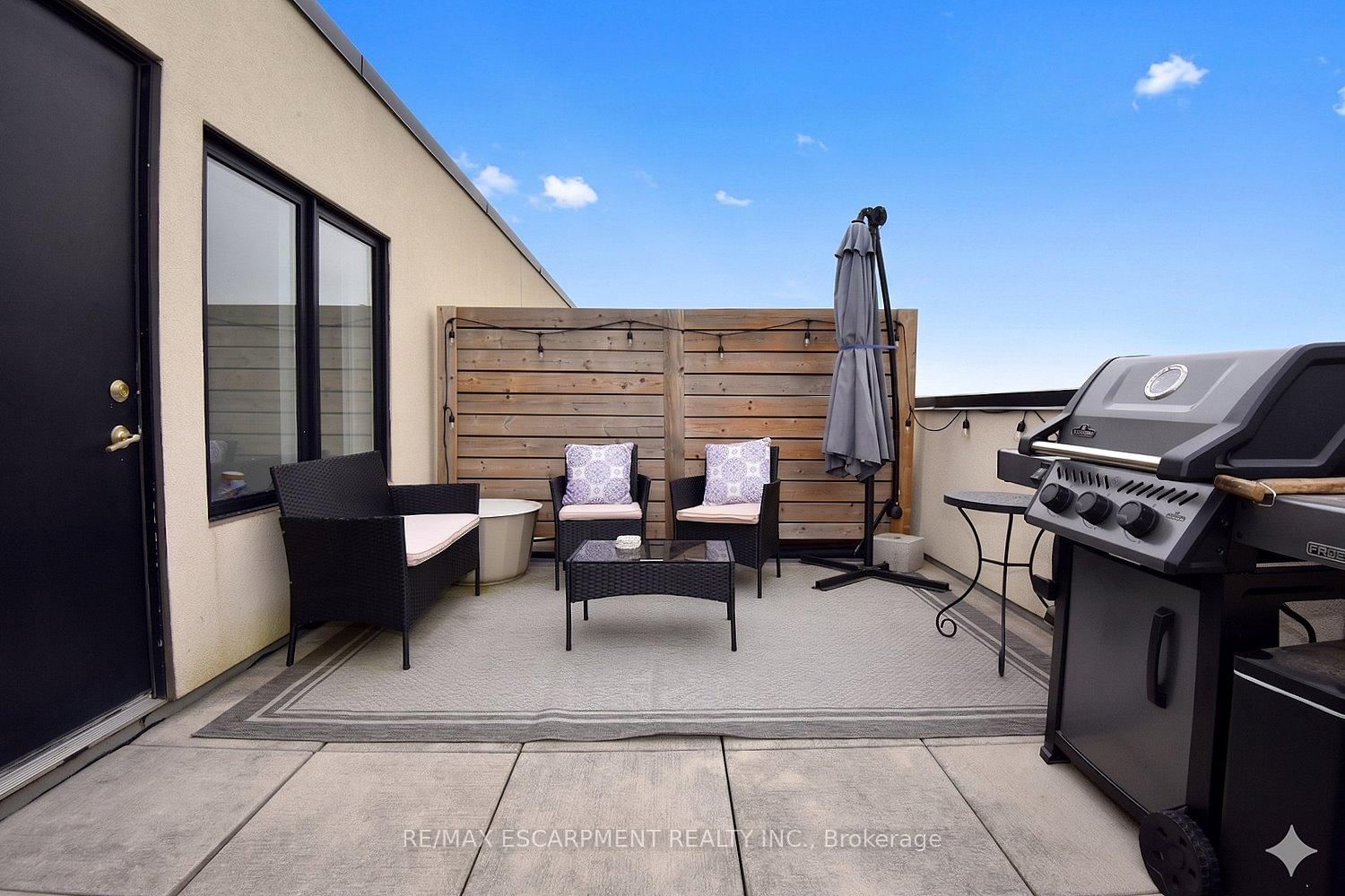 1135 COOKE Boulevard • #112 • Burlington, ON photo 27