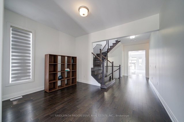 4042 Phoenix Way