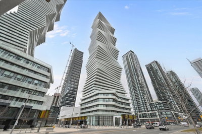 3900 Confederation Parkway