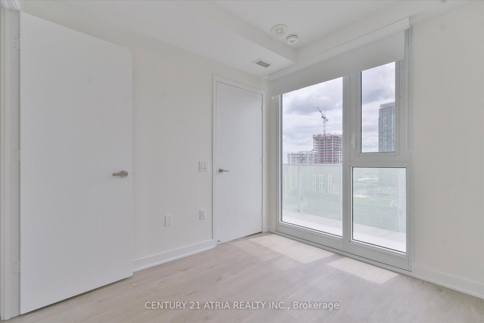 3900 Confederation Parkway • #1609 • Mississauga, ON photo 25