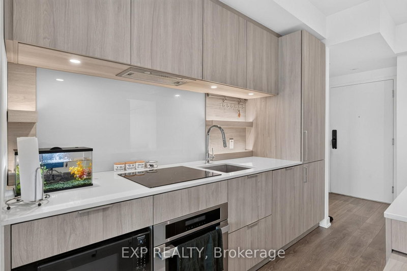28 Ann Mississauga,ON L5G 3G1 — Photo 13