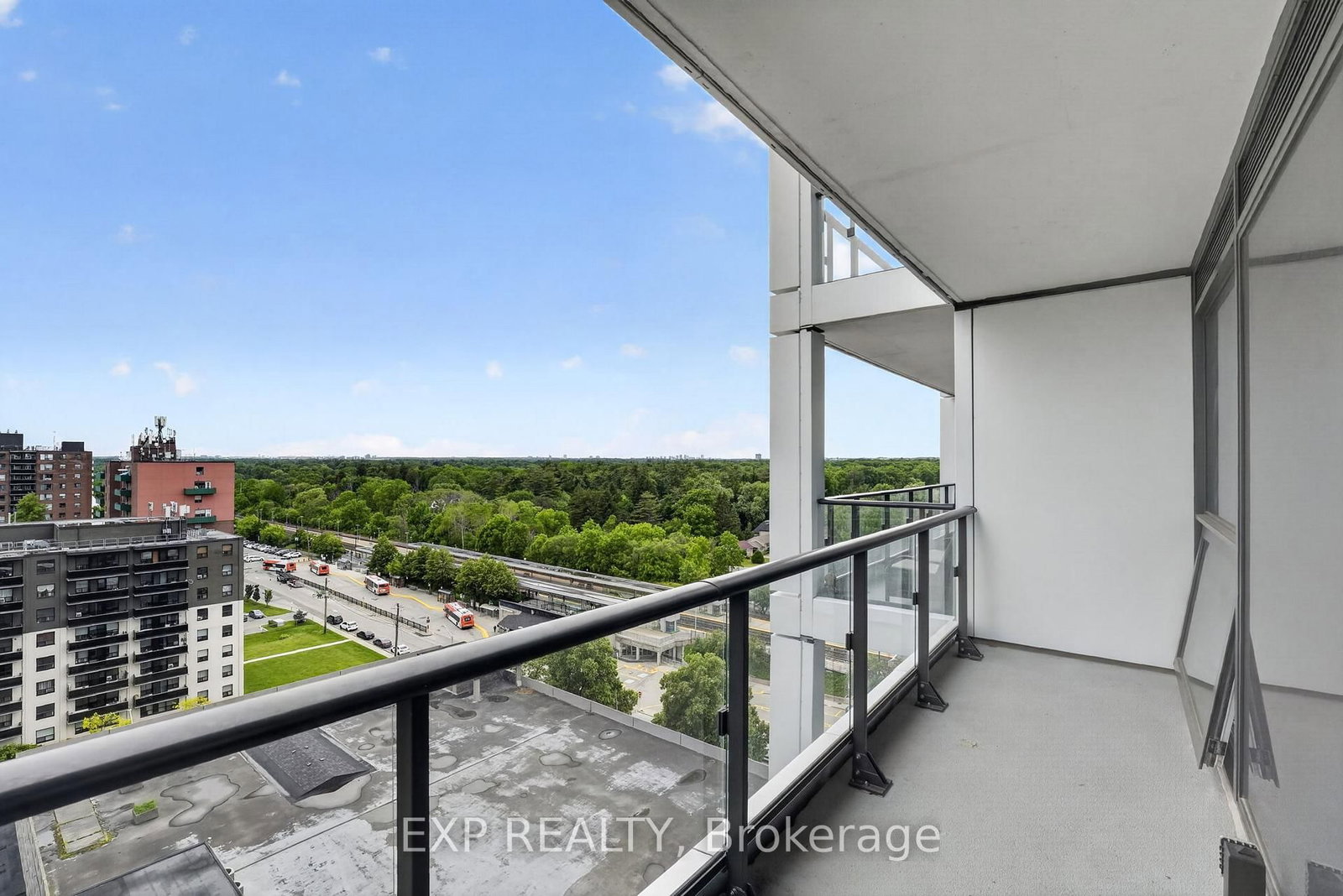 28 Ann Mississauga,ON L5G 3G1 — Photo 36