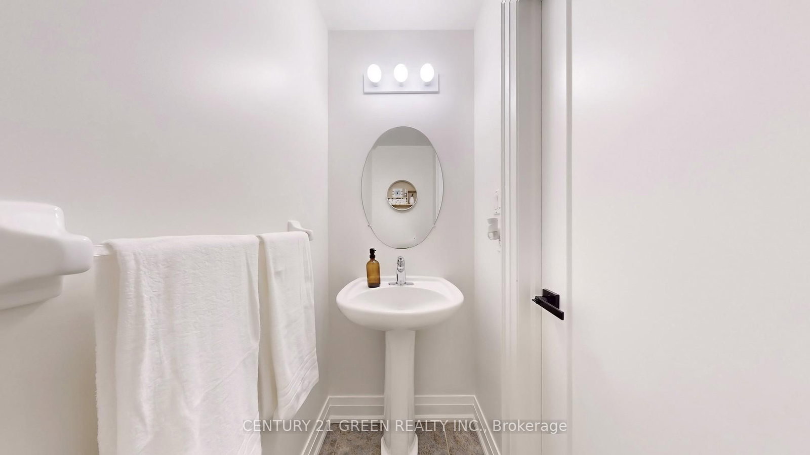 53 Abbey Road • Orangeville, ON photo 21