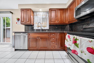 14 Gatesgill Brampton,ON L6X 3S4 — Photo 13