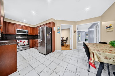 14 Gatesgill Brampton,ON L6X 3S4 — Photo 14