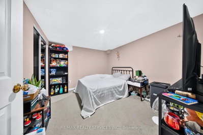 14 Gatesgill Brampton,ON L6X 3S4 — Photo 38