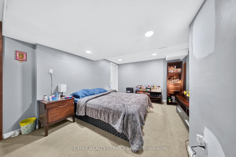 14 Gatesgill Brampton,ON L6X 3S4 — Photo 39