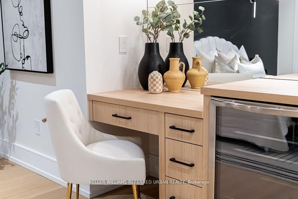 33 Twelfth Street • Toronto, ON photo 27