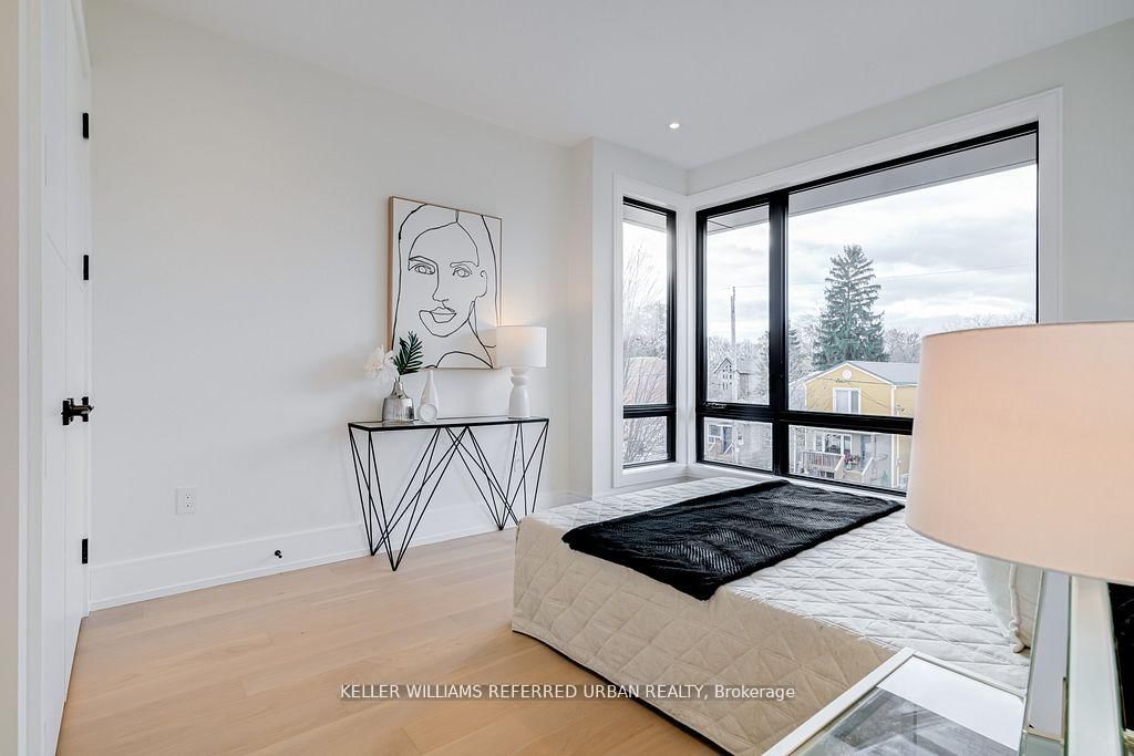 33 Twelfth Street • Toronto, ON photo 33