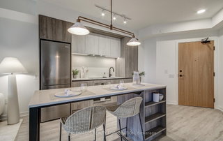 1106 - 2495 Eglinton Avenue W