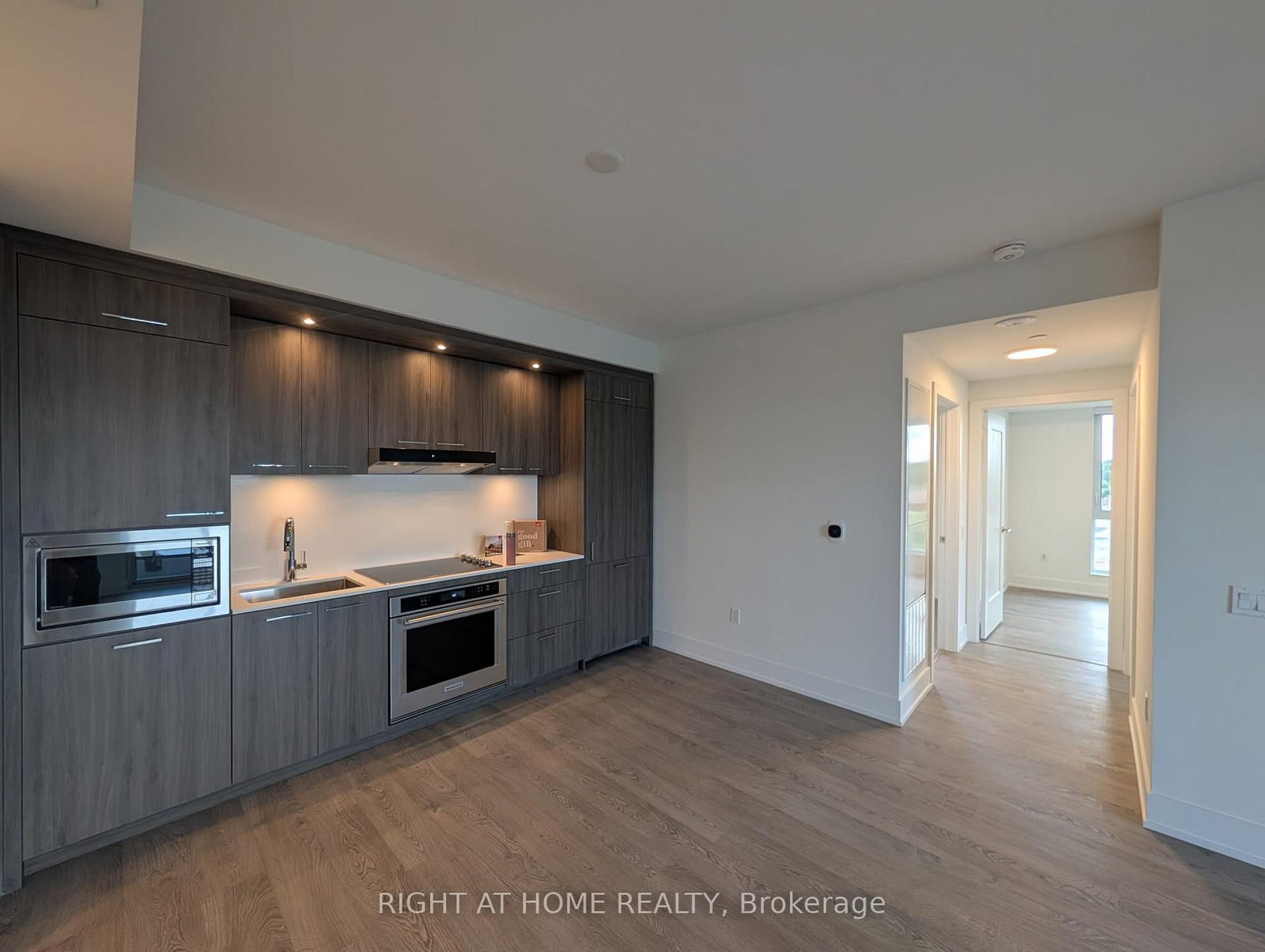 824-858 Dupont Street, Toronto, ON, photo 2