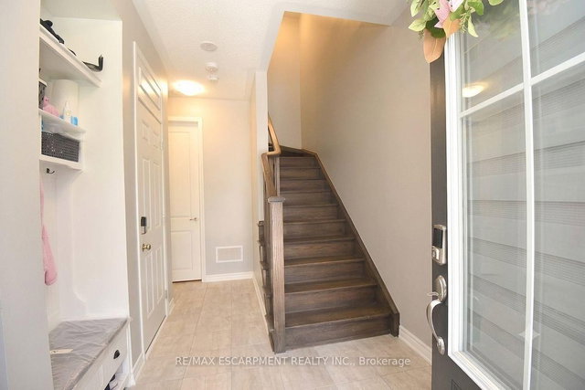 78 - 1317 Lerchie Way