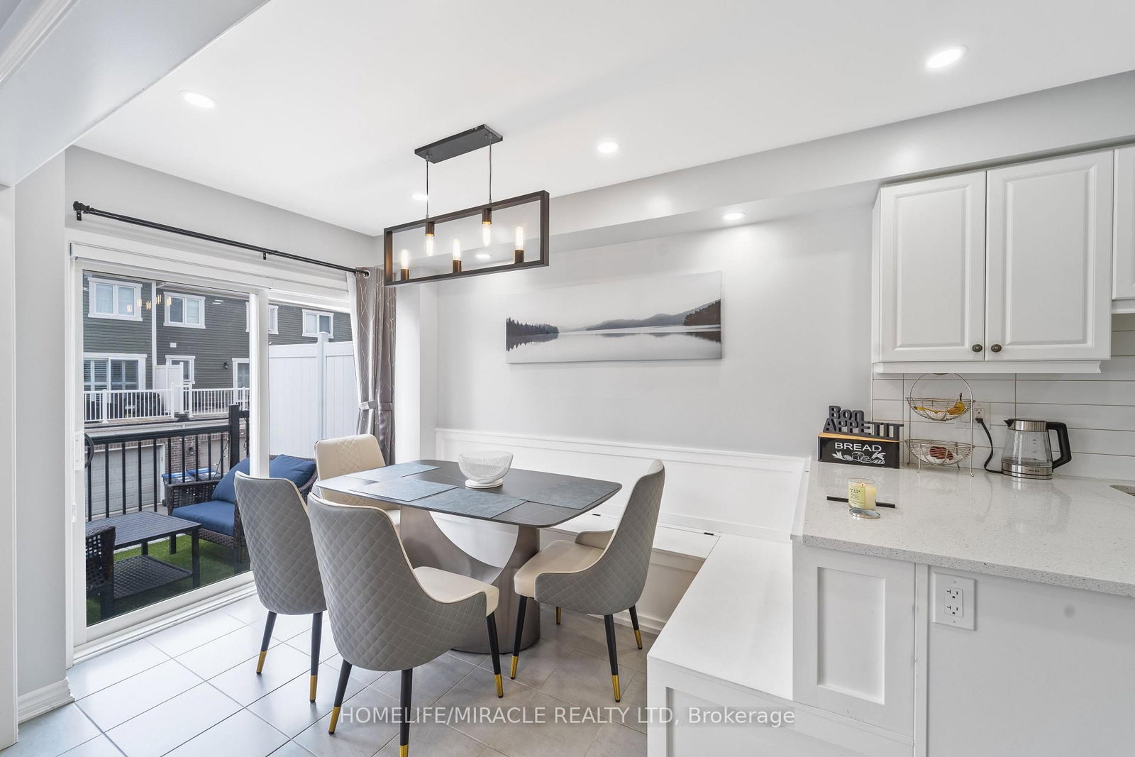 24 Metro Crescent • Brampton, ON photo 13