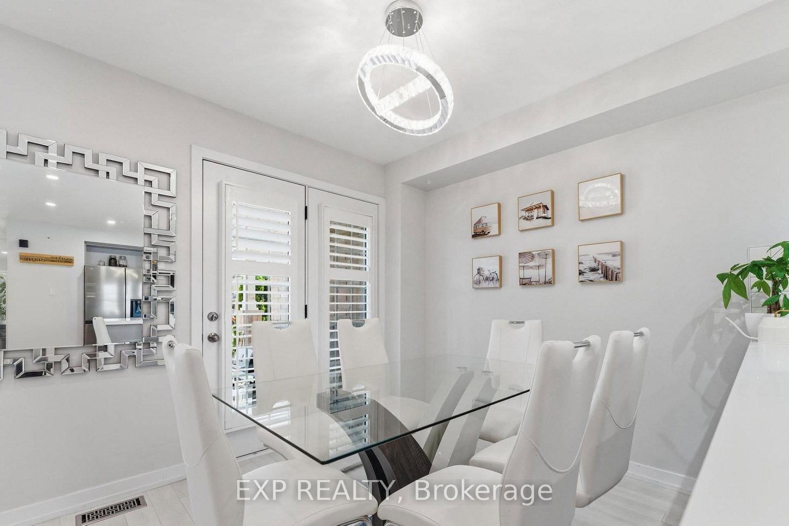 182 Golden Springs Drive • Brampton, ON photo 12