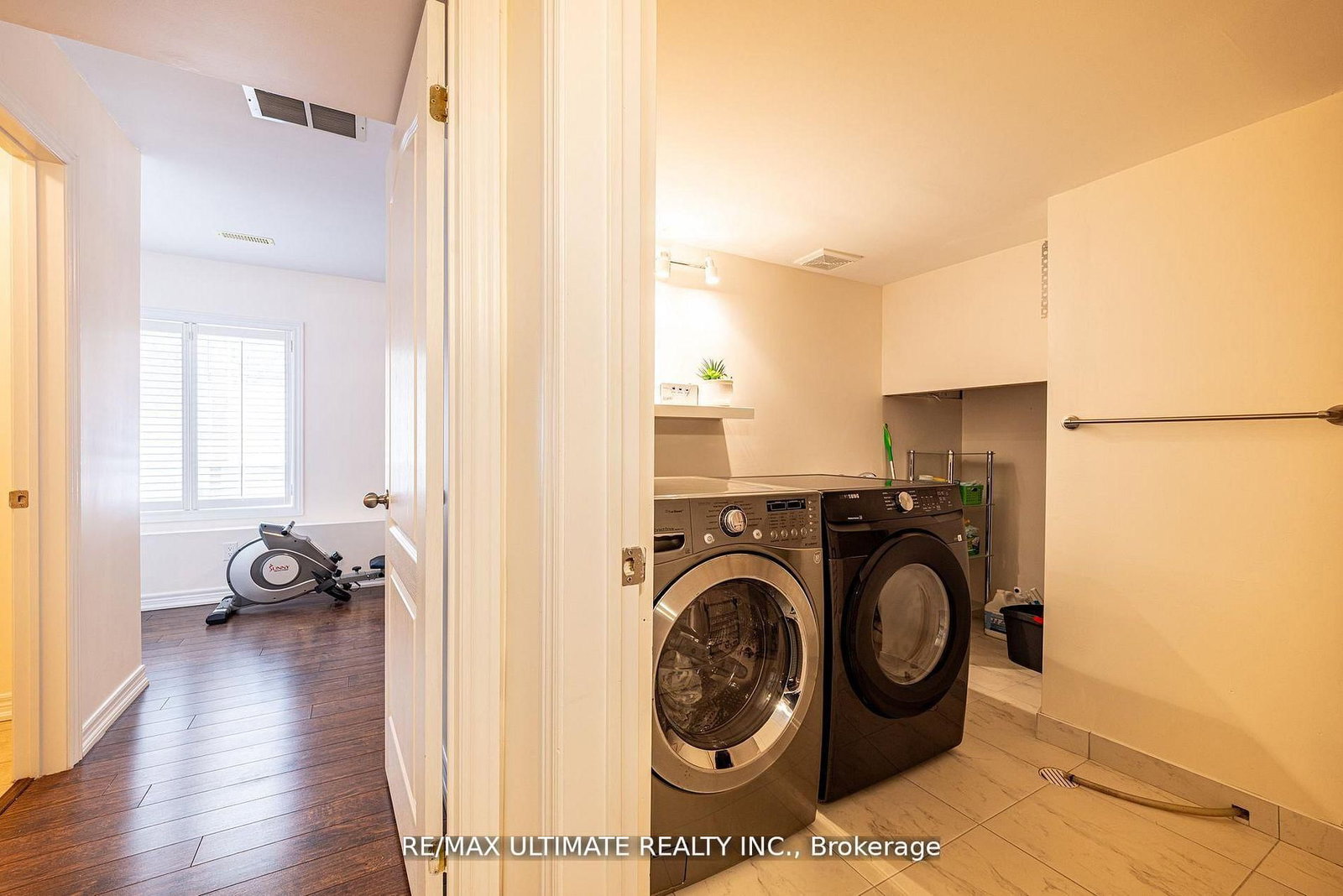 1160 Islington Avenue • Toronto, ON photo 37