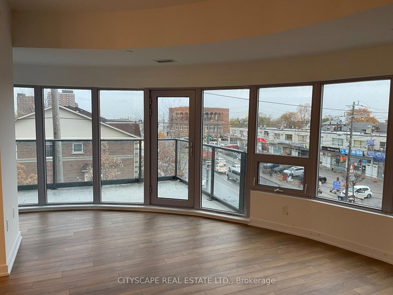 2433 Dufferin Toronto,ON M6E 0B4 — Photo 18