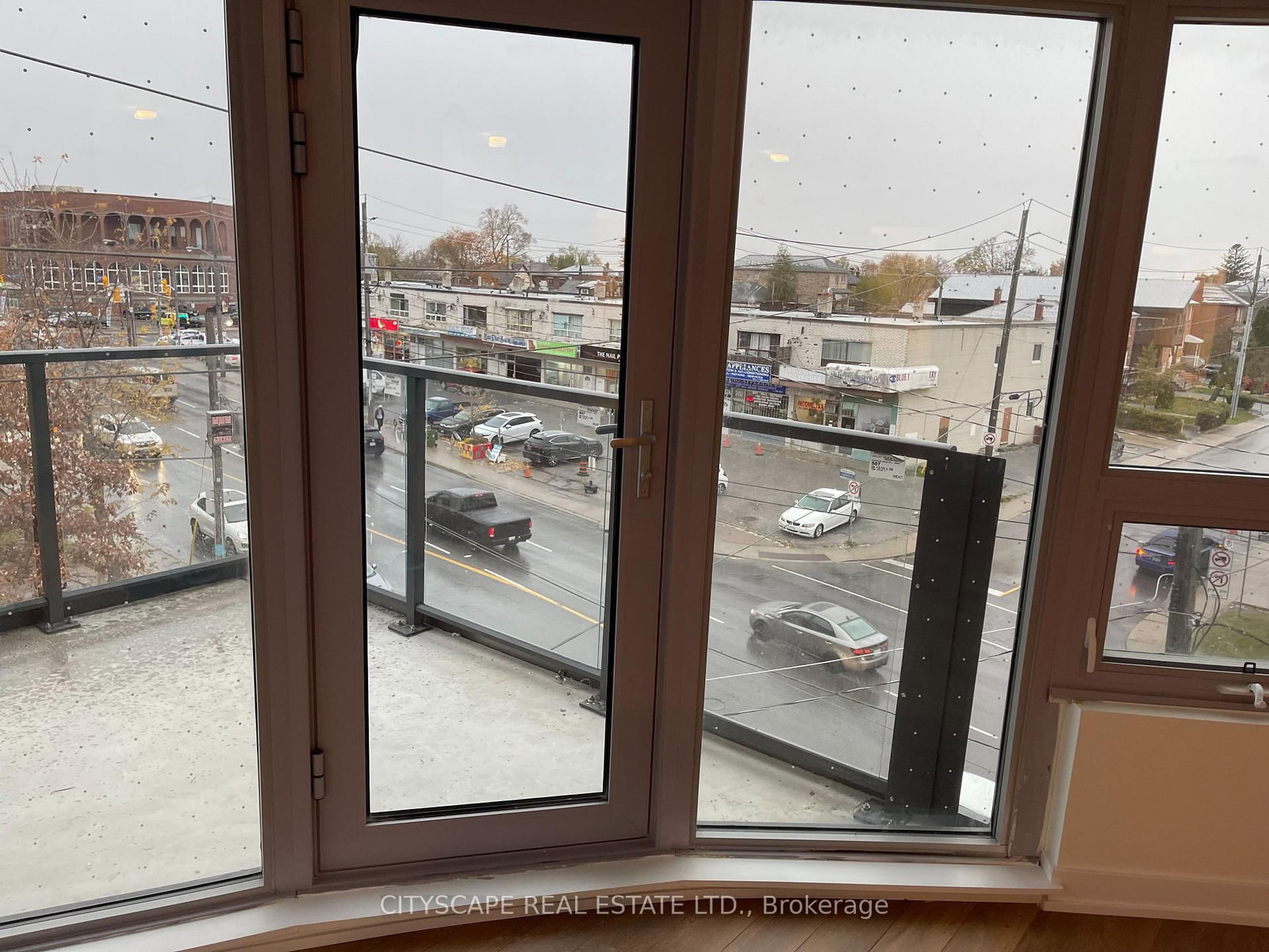 2433 S Dufferin Street • Toronto, ON photo 20