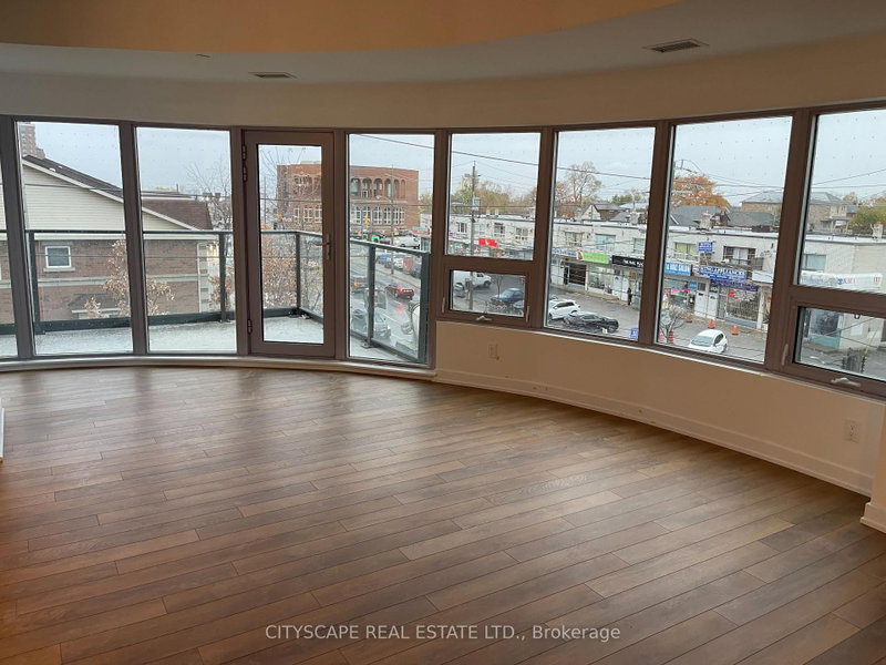 2433 Dufferin Toronto,ON M6E 0B4 — Photo 30