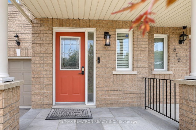 617 Lumberton Crescent