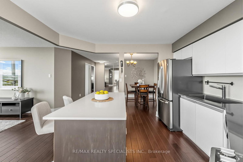 10 Laurelcrest Brampton,ON L6S 5Y3 — Photo 10