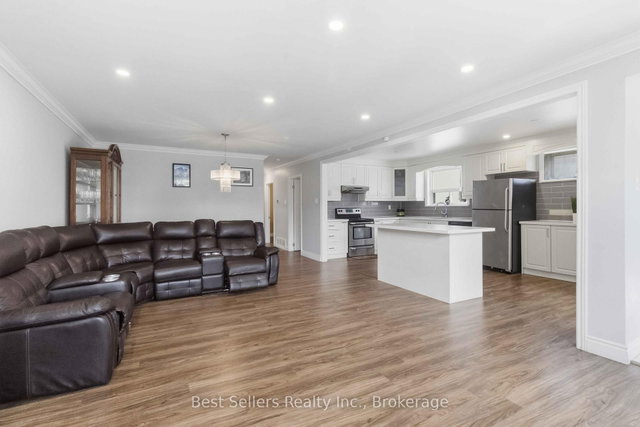 80 Felan Crescent