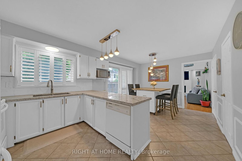2573 Oshkin Mississauga,ON L5N 3Z3 — Photo 15