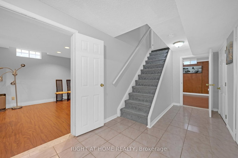 2573 Oshkin Mississauga,ON L5N 3Z3 — Photo 35