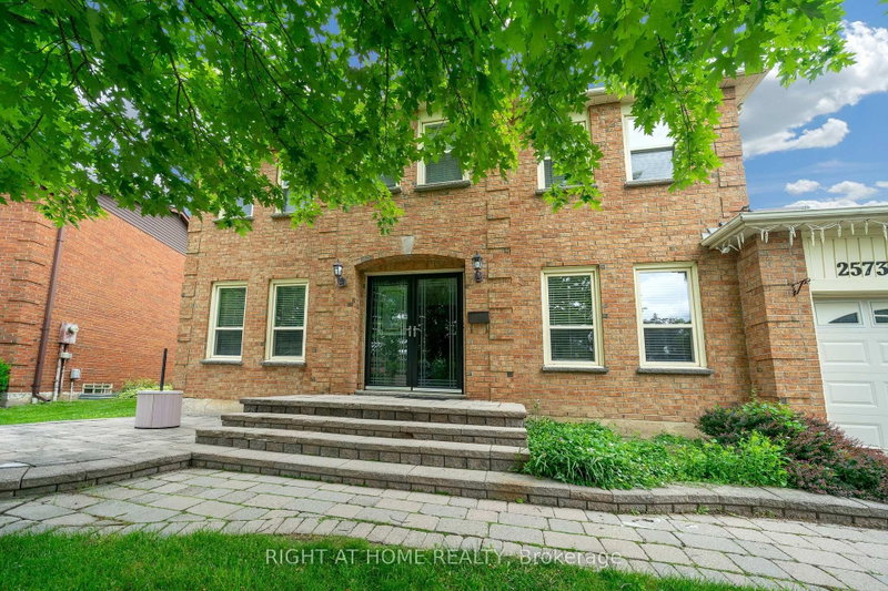 2573 Oshkin Mississauga,ON L5N 3Z3 — Photo 5