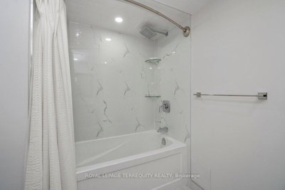 4235 Sherwoodtowne Mississauga,Ontario L4Z 1W3 — Photo 29