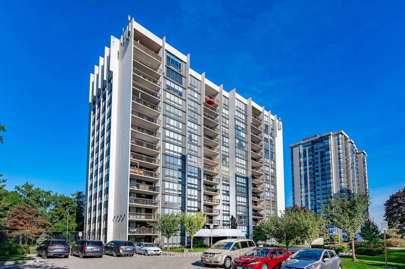 1208 - 2175 Marine Drive