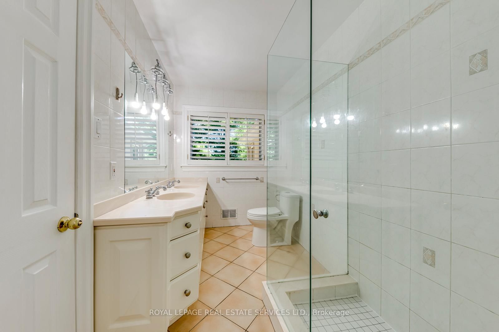 1602 Lincolnshire Boulevard • Mississauga, ON photo 21