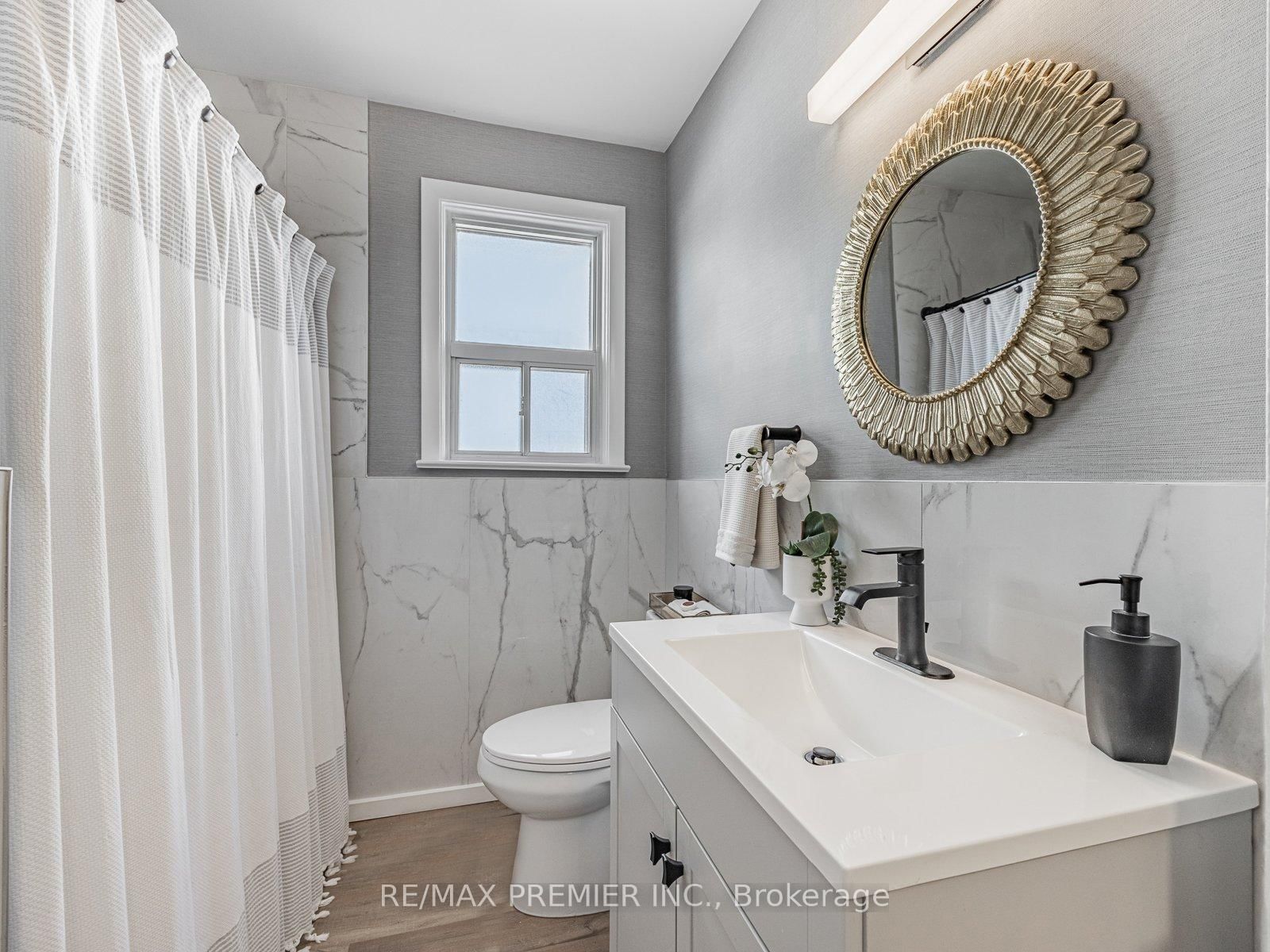 1368 Tansley Drive • Oakville, ON photo 6
