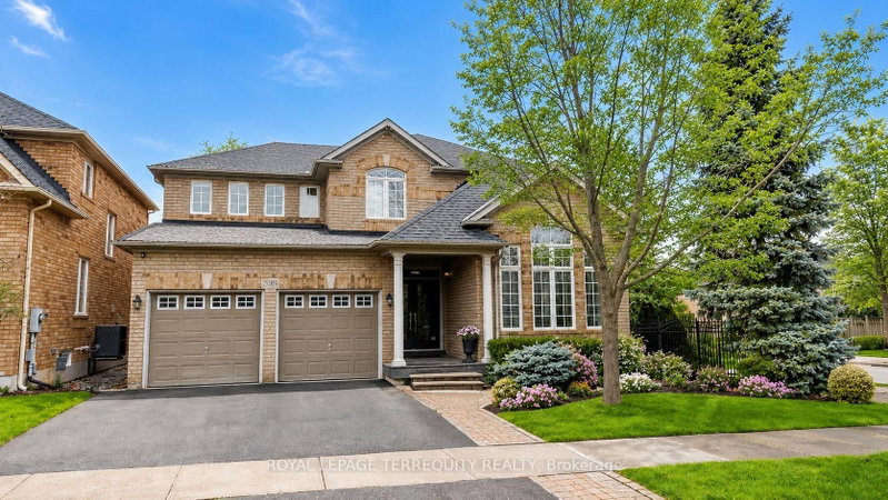 2089 Blackforest Cres, Oakville, Ontario