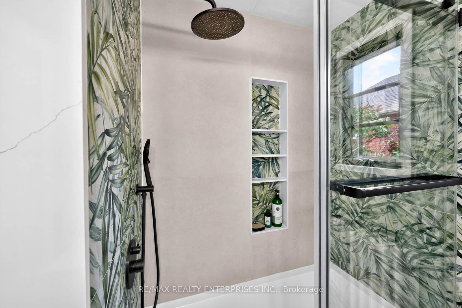 233 Rosemount Avenue • Toronto, ON photo 21