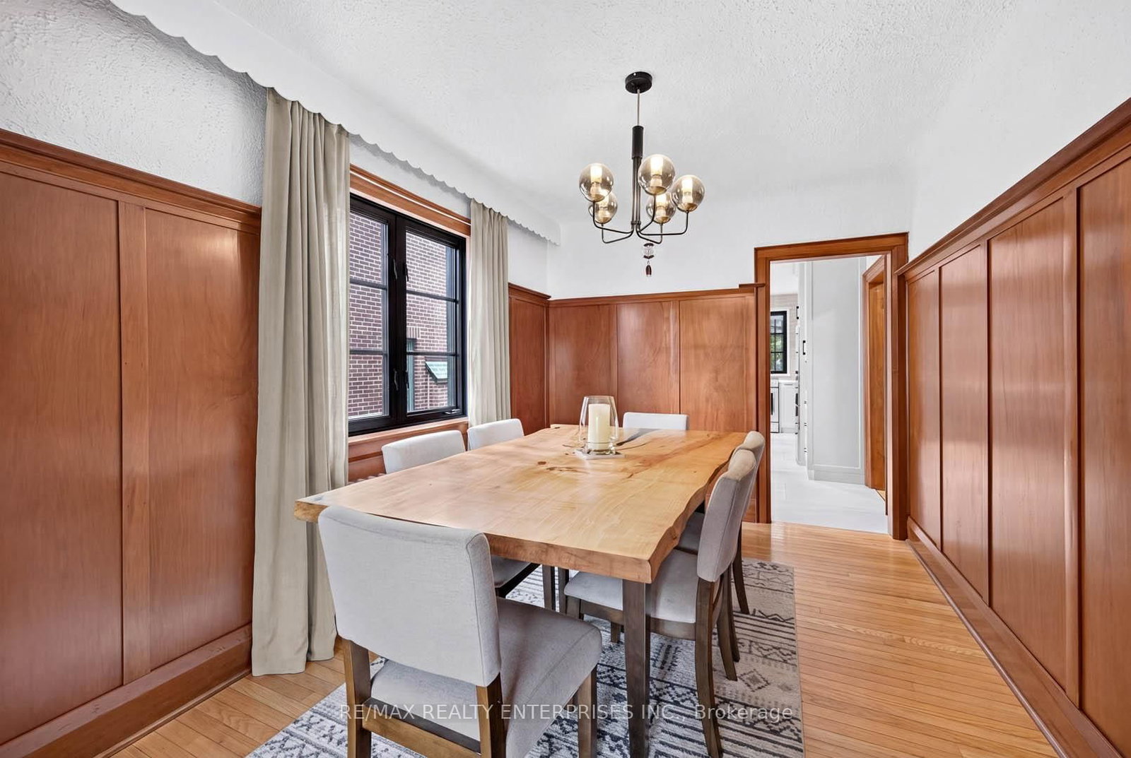 233 Rosemount Avenue • Toronto, ON photo 8