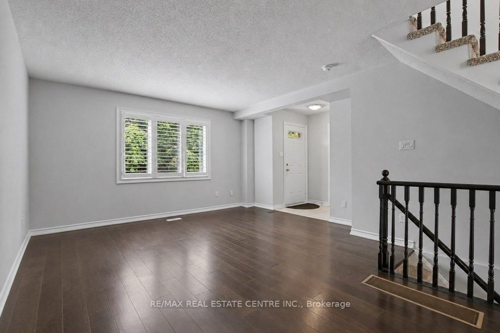 76 River Drive • #10 • Halton Hills, ON photo 14