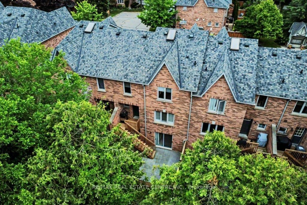 76 River Drive • #10 • Halton Hills, ON photo 39
