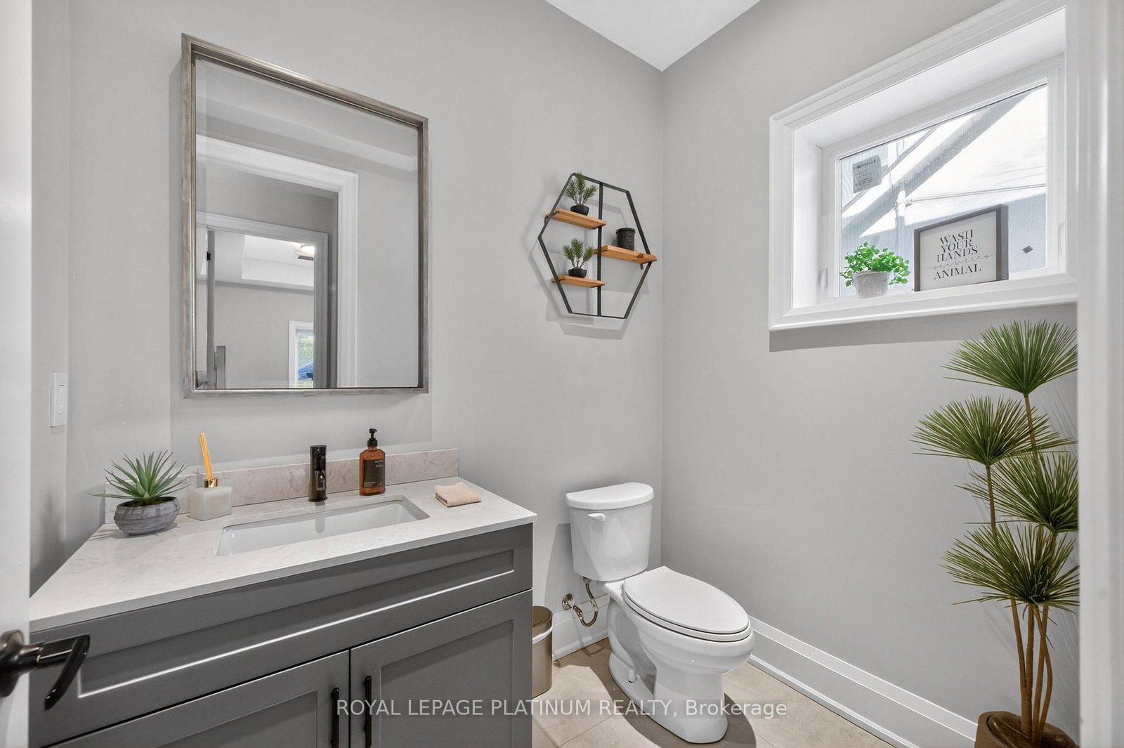 13 Arch Mississauga,ON L5M 1M4 — Photo 18