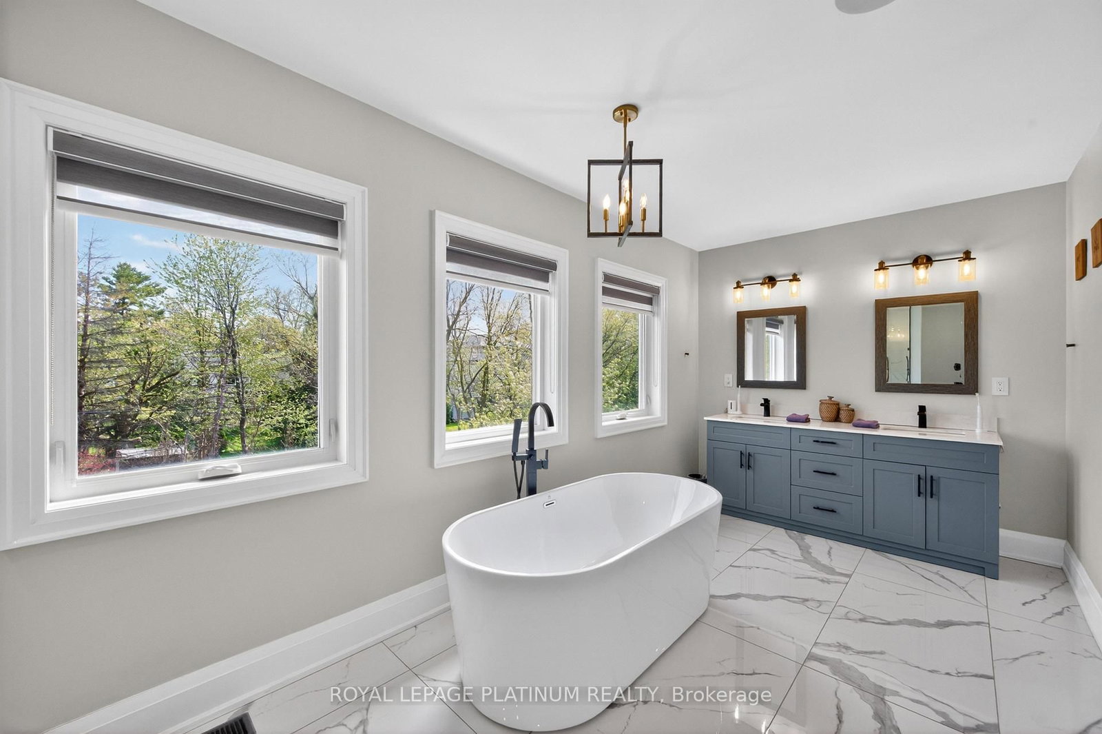 13 Arch Mississauga,ON L5M 1M4 — Photo 23