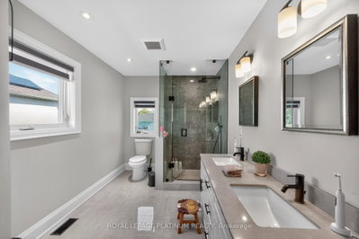 13 Arch Mississauga,ON L5M 1M4 — Photo 29